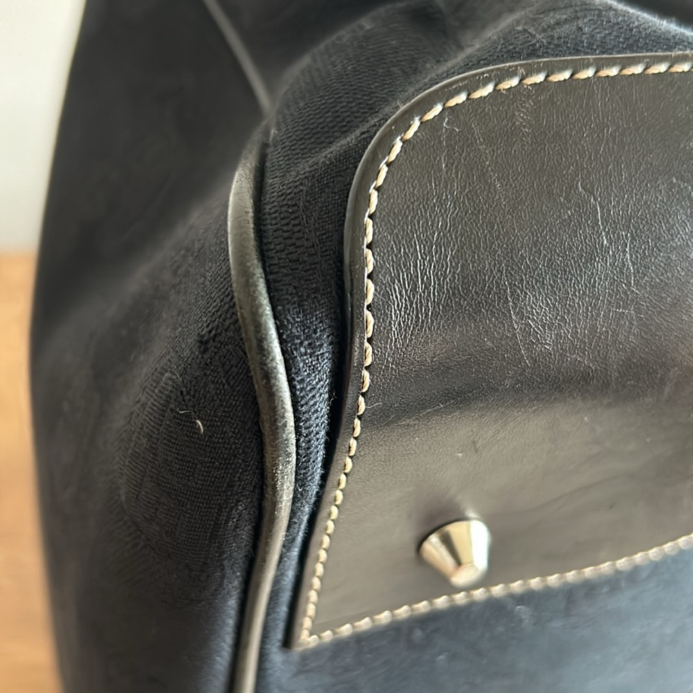 Dooney & Bourke - Picture 7 of 16